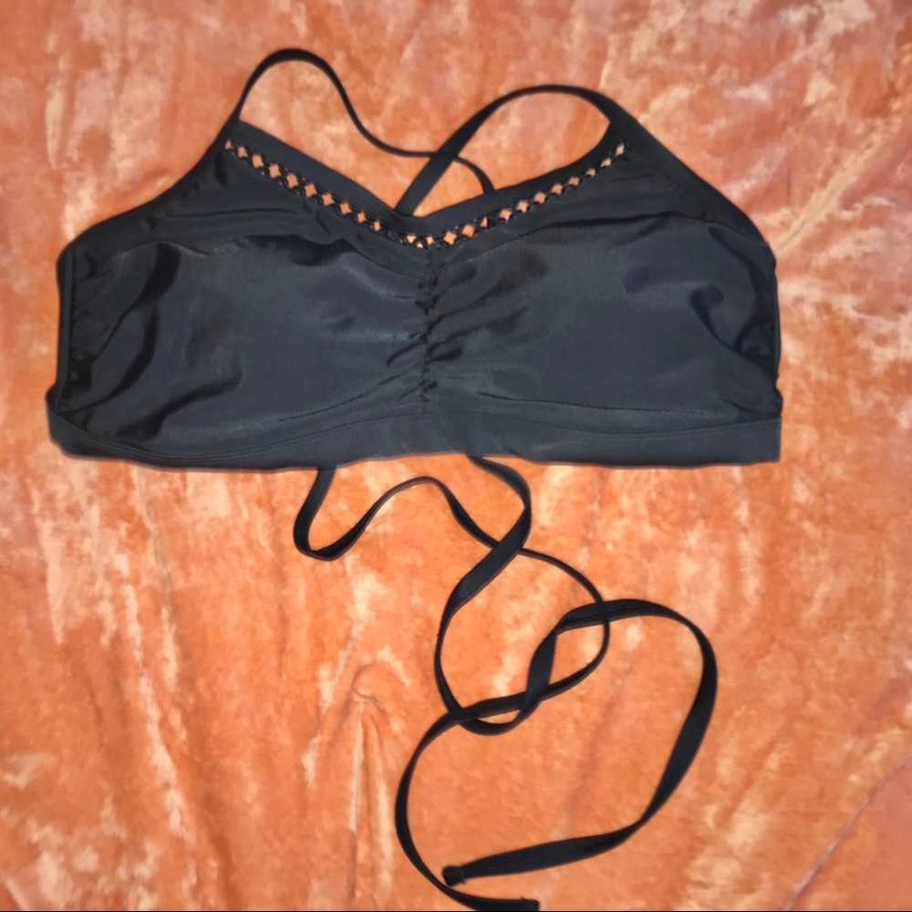 Xhilaration black bikini top plus size